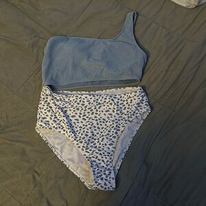 Women’s 1 piece swimsuit